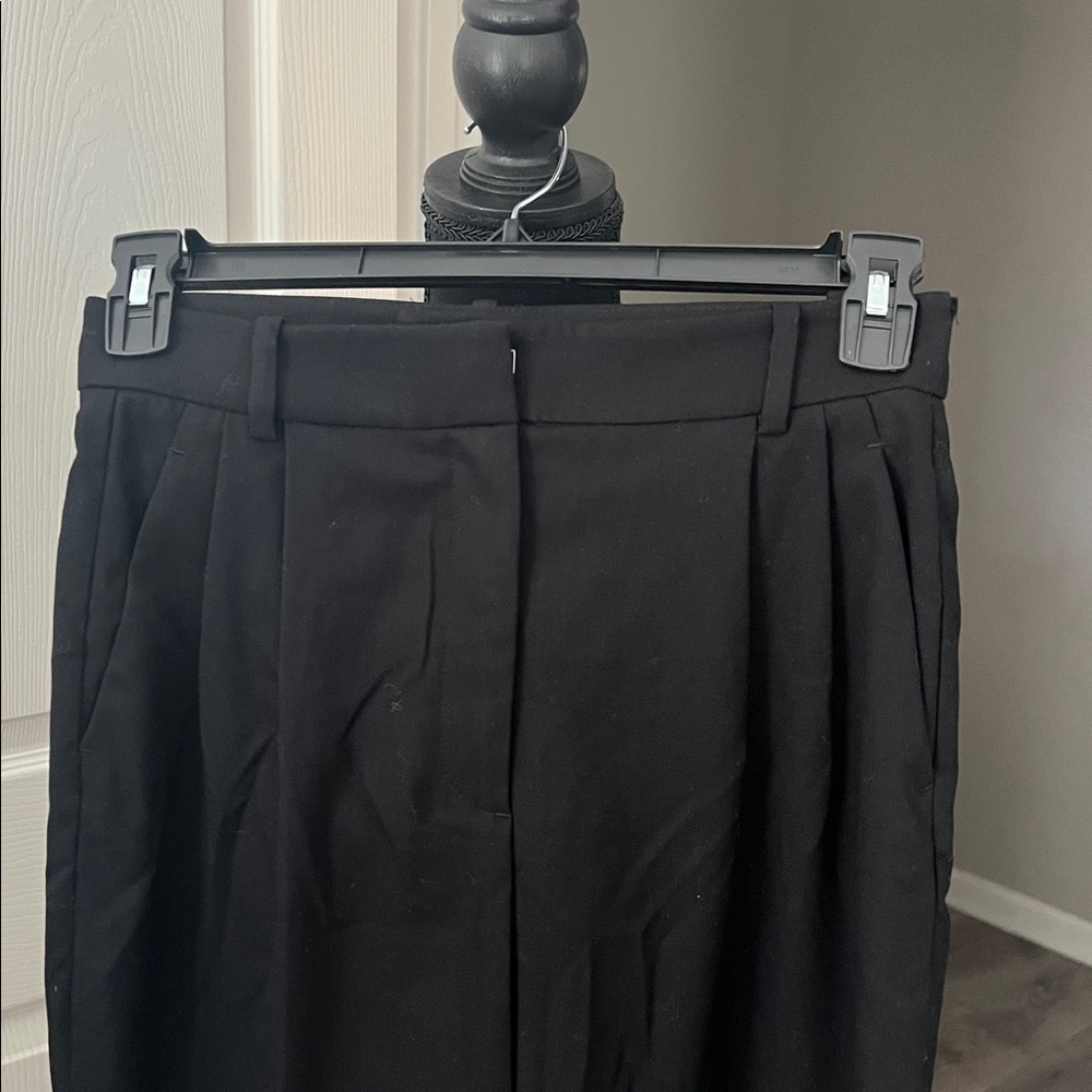 H&M Black Garment - Picture 2 of 6